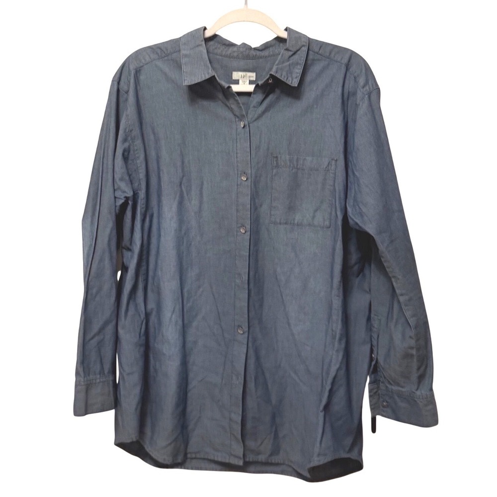 J. Jill Denim Women Blue Chambray Button Down Shirt Floral Buttons Size M